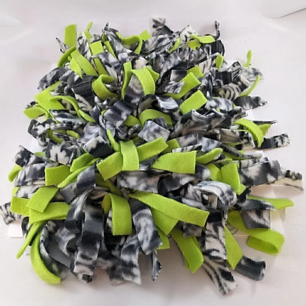 NEW Dog/Cat Snuffle Mat - Black/Green/Floral #7